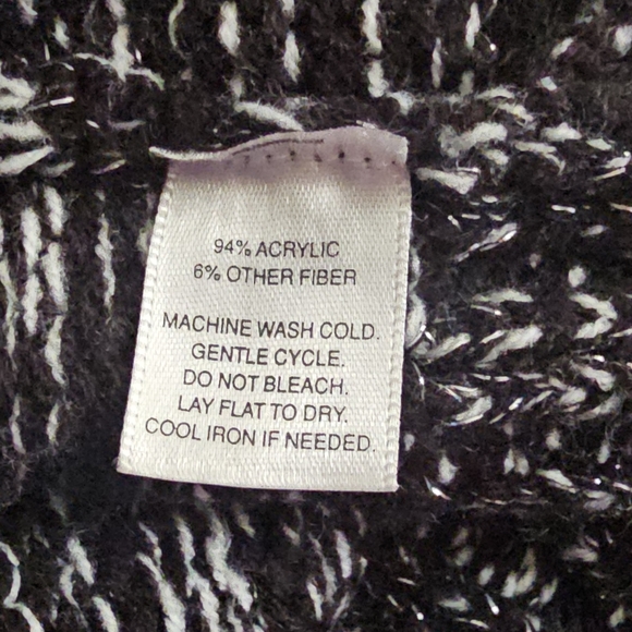 WHBM Shawl Collar Long Cardigan Sweater Size Medium - Picture 11 of 11